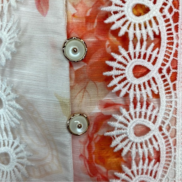 JJ’s Fairyland Floral and Lace Button-Up Dress Size L - Picture 12 of 15